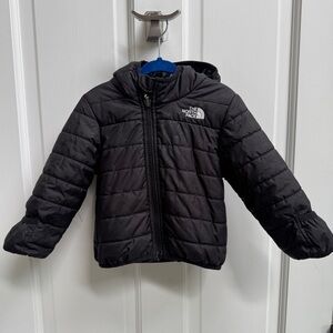 The North Face 18-24M Boys Girls Black Puffer Down Winter ReversiblePlaid Jacket
